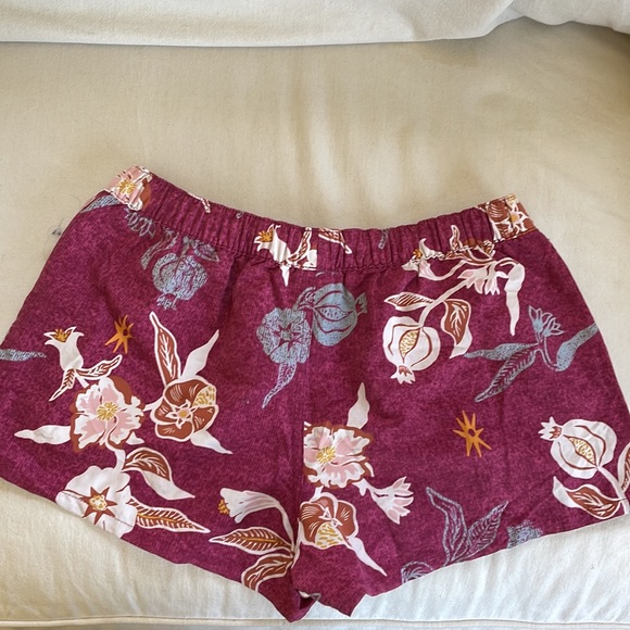 Woman’s Drawstring Shorts   Size M Style# STY57043 - Picture 2 of 5